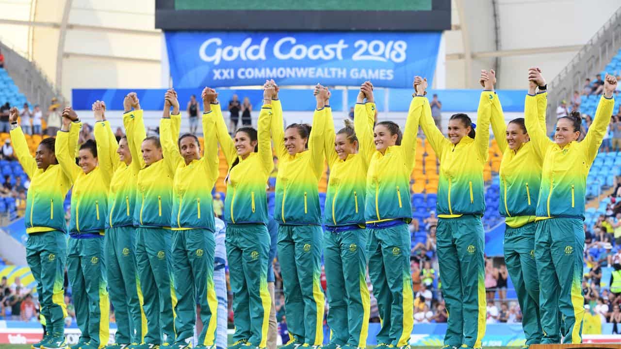 Rugby 7s players at Gold Coast 2018 medal ceremony.