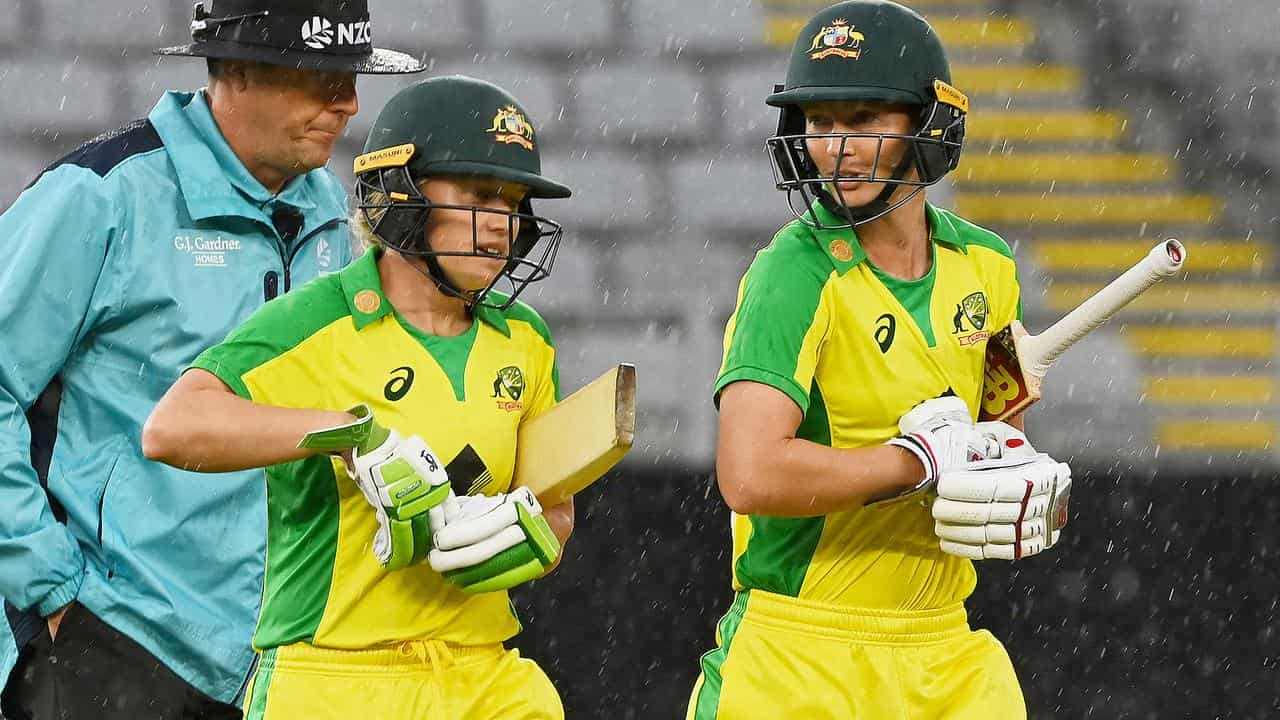 Alyssa Healy and Meg Lanning.