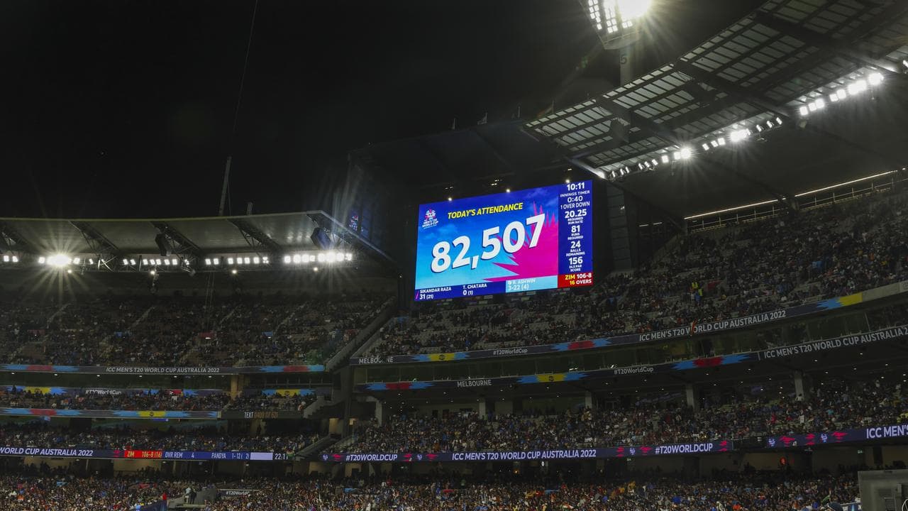 crowds