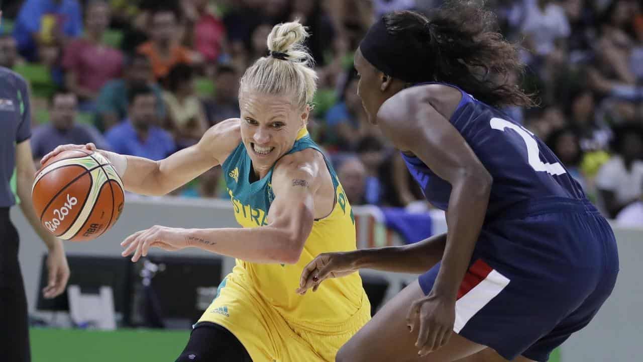 Erin Phillips in basketball action at the Rio 2016 Olympics.