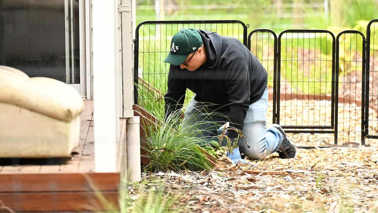 Police search at Leongatha 