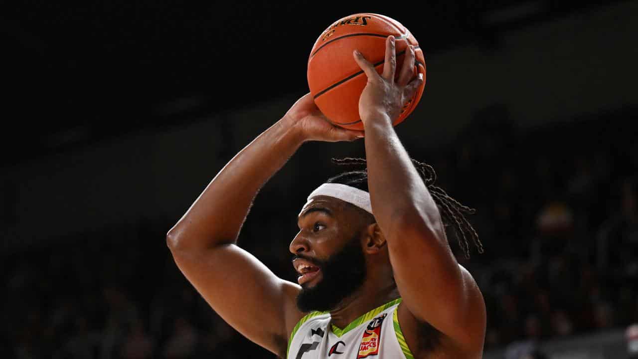 Phoenix import Alan Williams