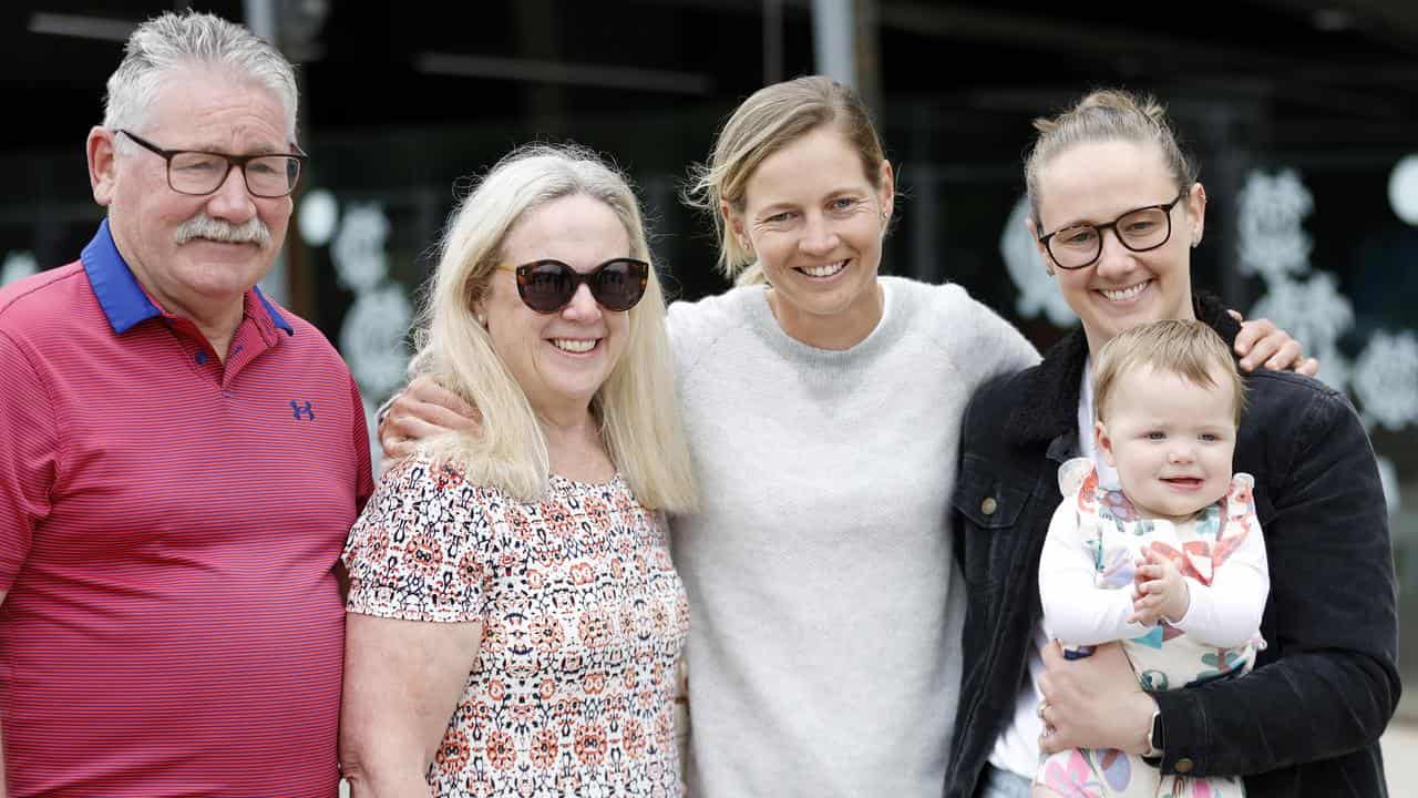 Wayne Lanning, Sue Lanning, Meg Lanning and Anna Lanning with Milla.