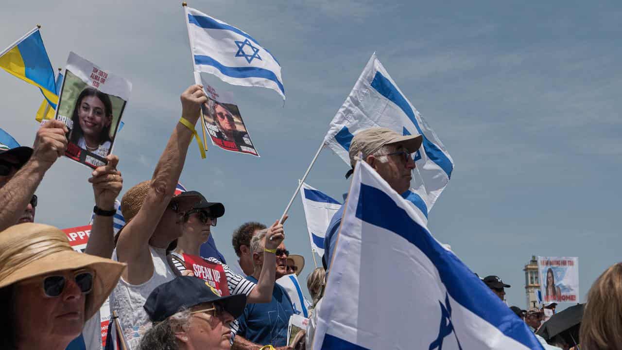 Israel supporters