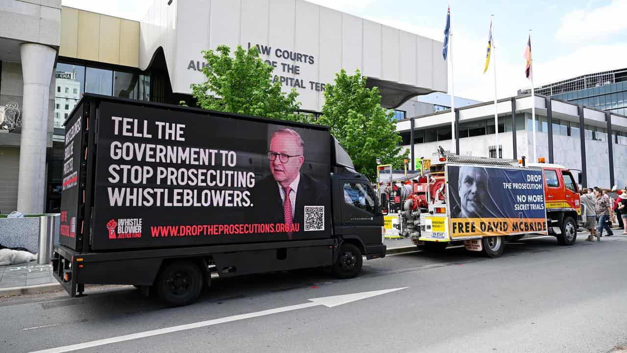 A van depicting Anthony Albanese outside the ACT Supreme Court