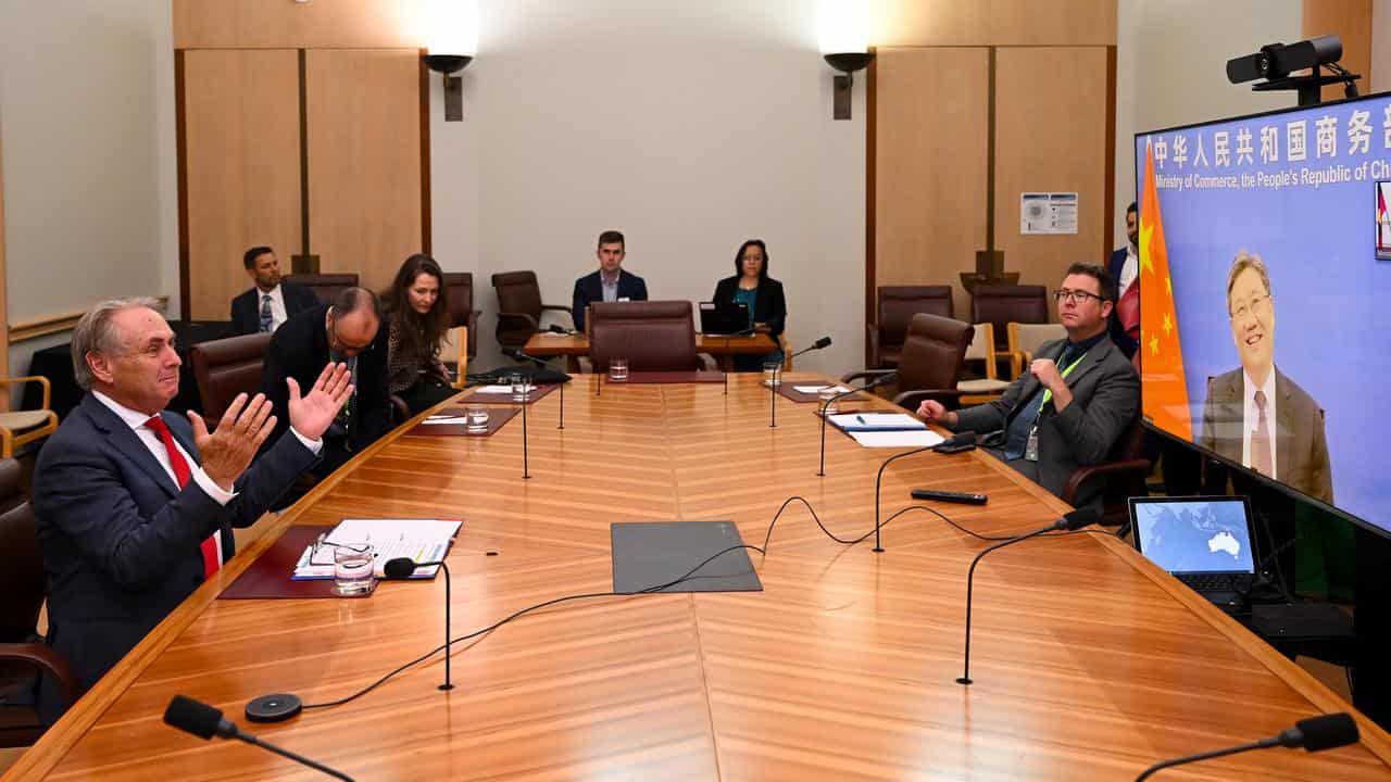 Don Farrell and Wang Wentao meeting.