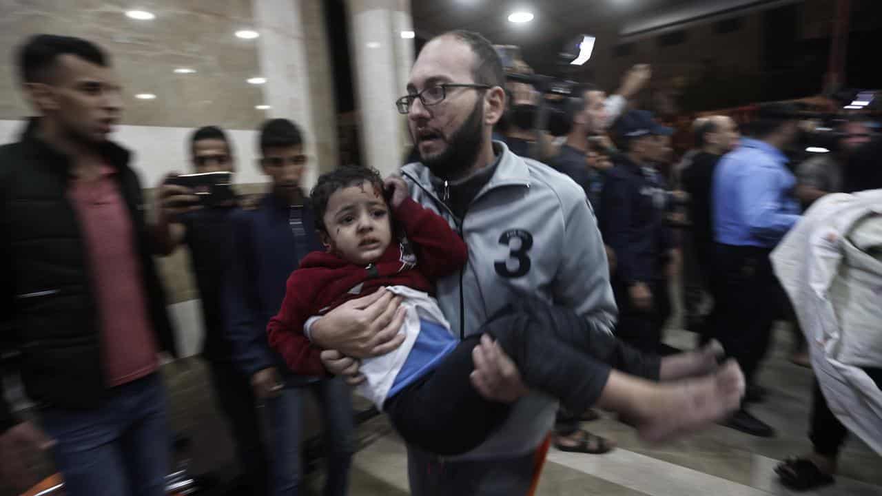 Nasser Hospital following an Israeli bombardment on Khan Younis