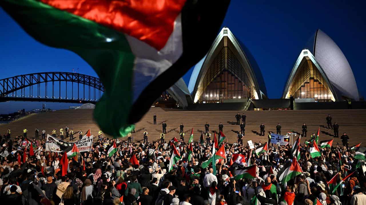 A Free Palestine rally outside Sydney Opera House (file image)