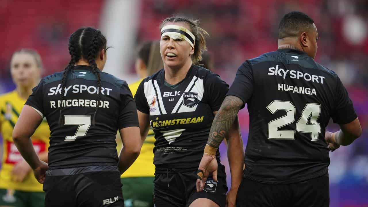 New Zealand forward Georgia Hale (centre). 