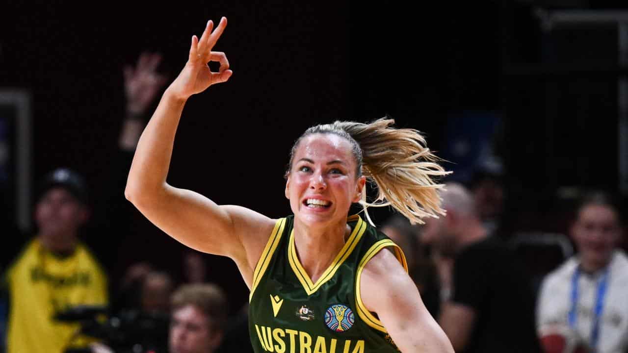 Tess Madgen in action for the Opals. 