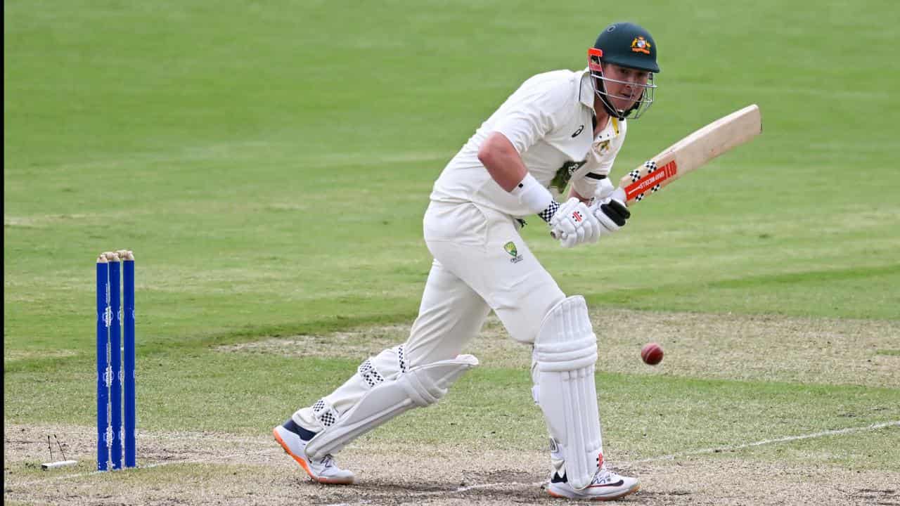 Matt Renshaw bats against Pakistan. 