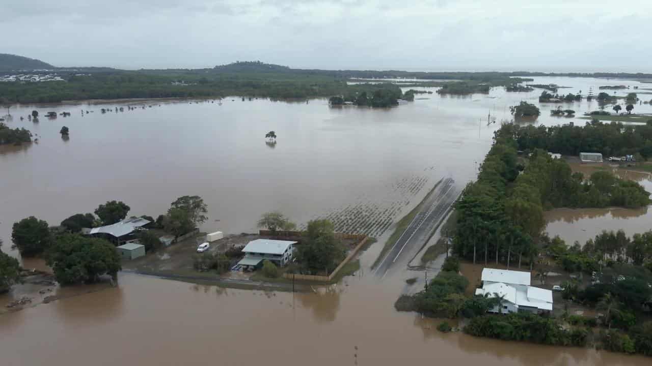 Flooding around Cairns