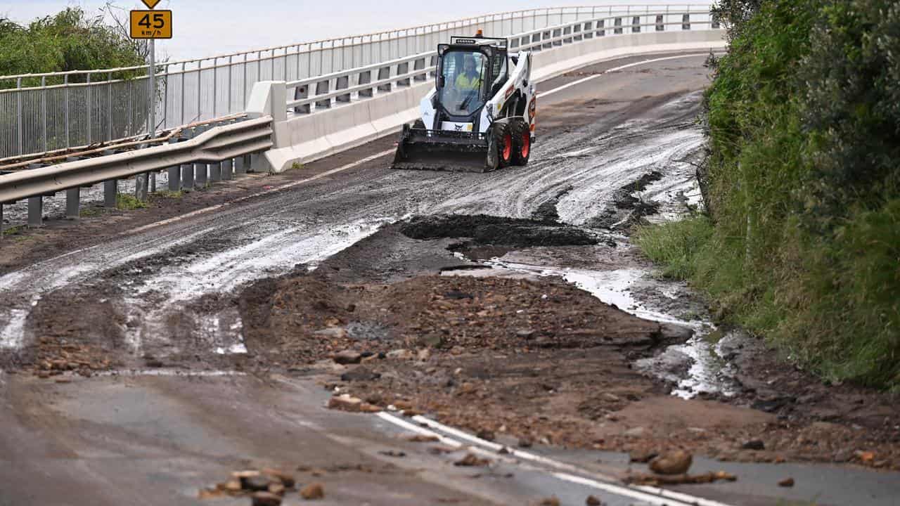 Road damage at Sea Cliff Bridge, north of Wollongong