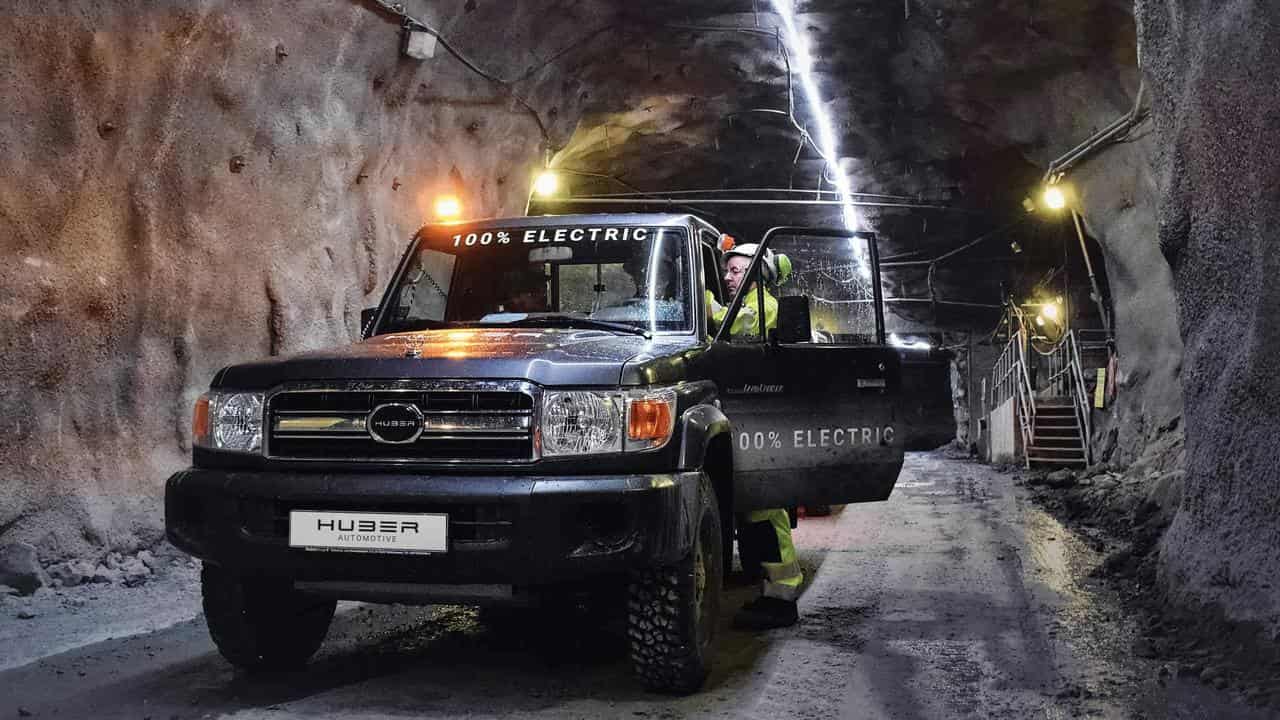 electric LandCruiser 