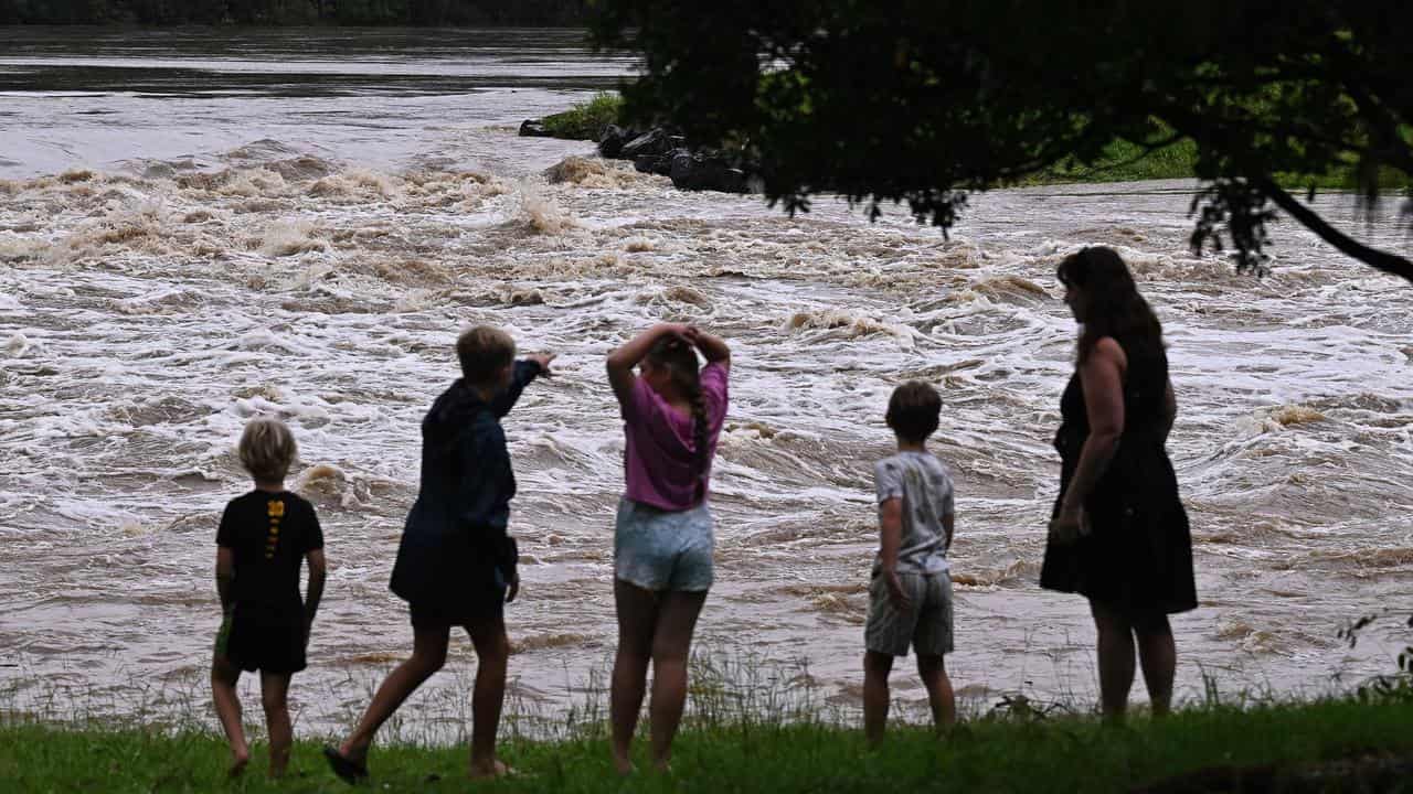 Queensland's southeast faces the prospect of more thunderstorms.