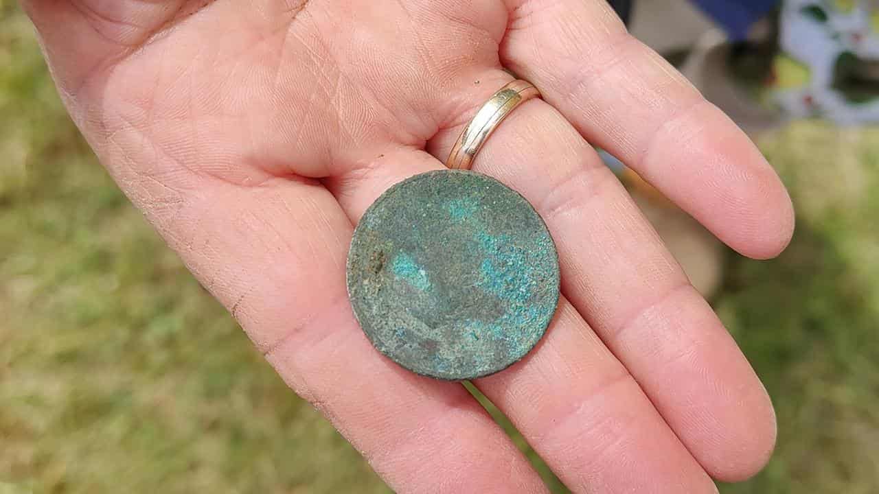 The Tasmanian jail excavation unearthed a coin from 1827.