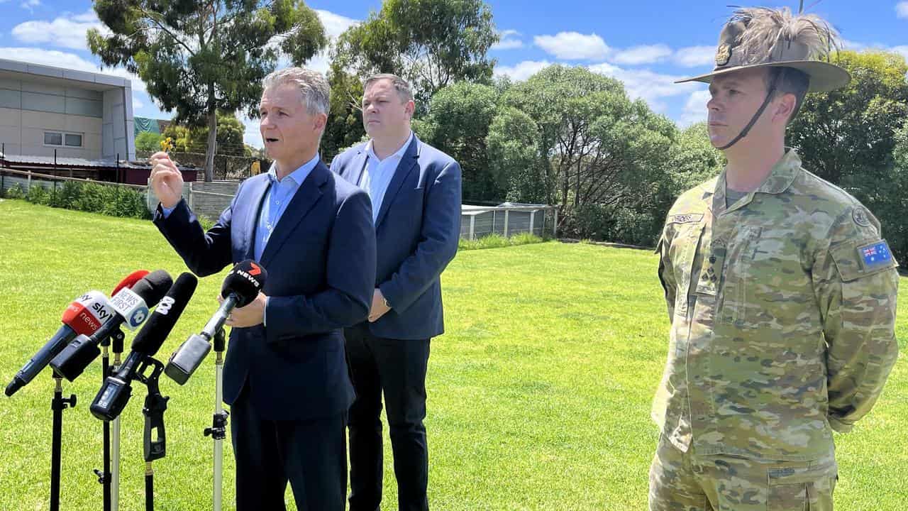 Acting Defence Minister Matt Thistlethwaite and Brigadier Tim Orders