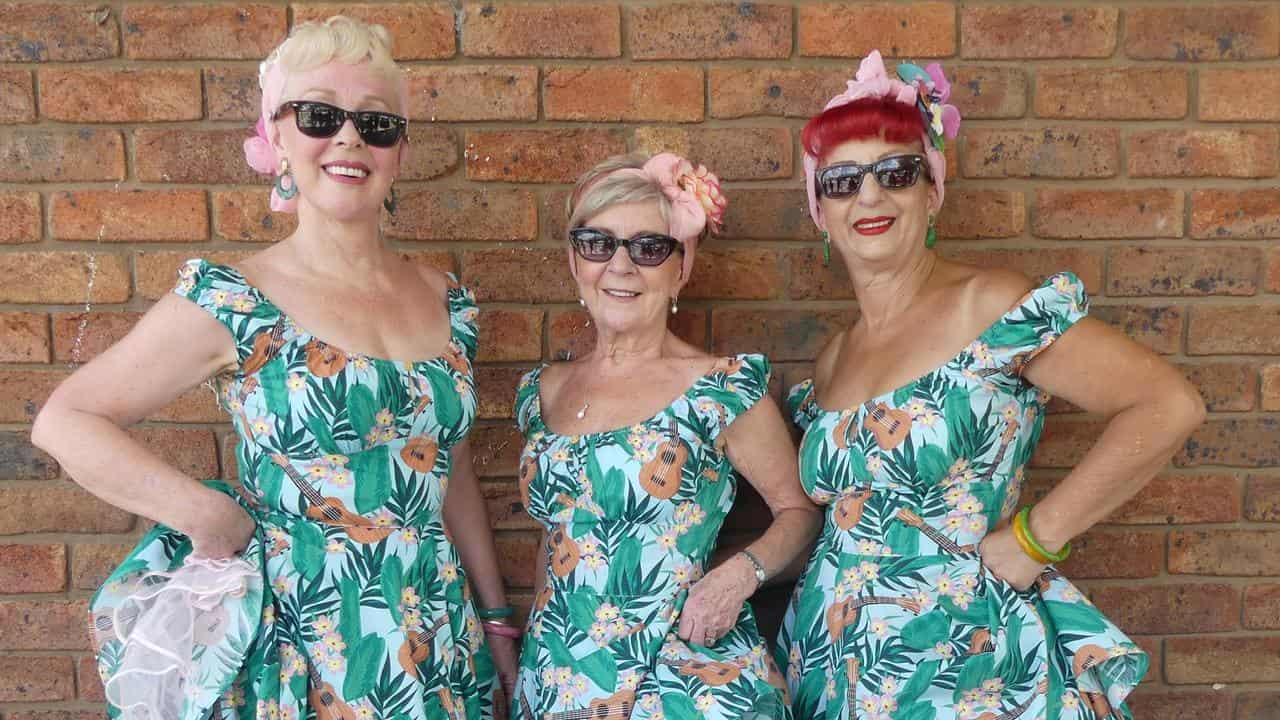 Rhonda Runting, Lynne Darroch and Vicki Schembri