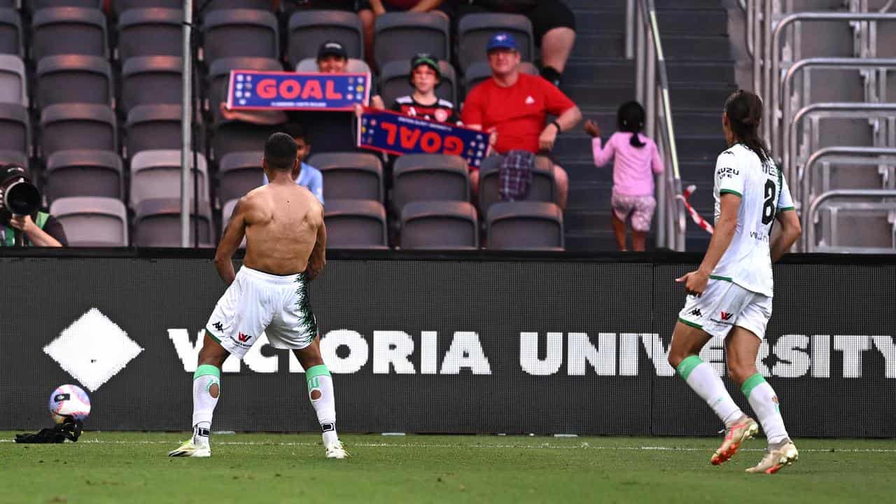 Daniel Penha (l) celebrates his 85th-minute goal for Western United.