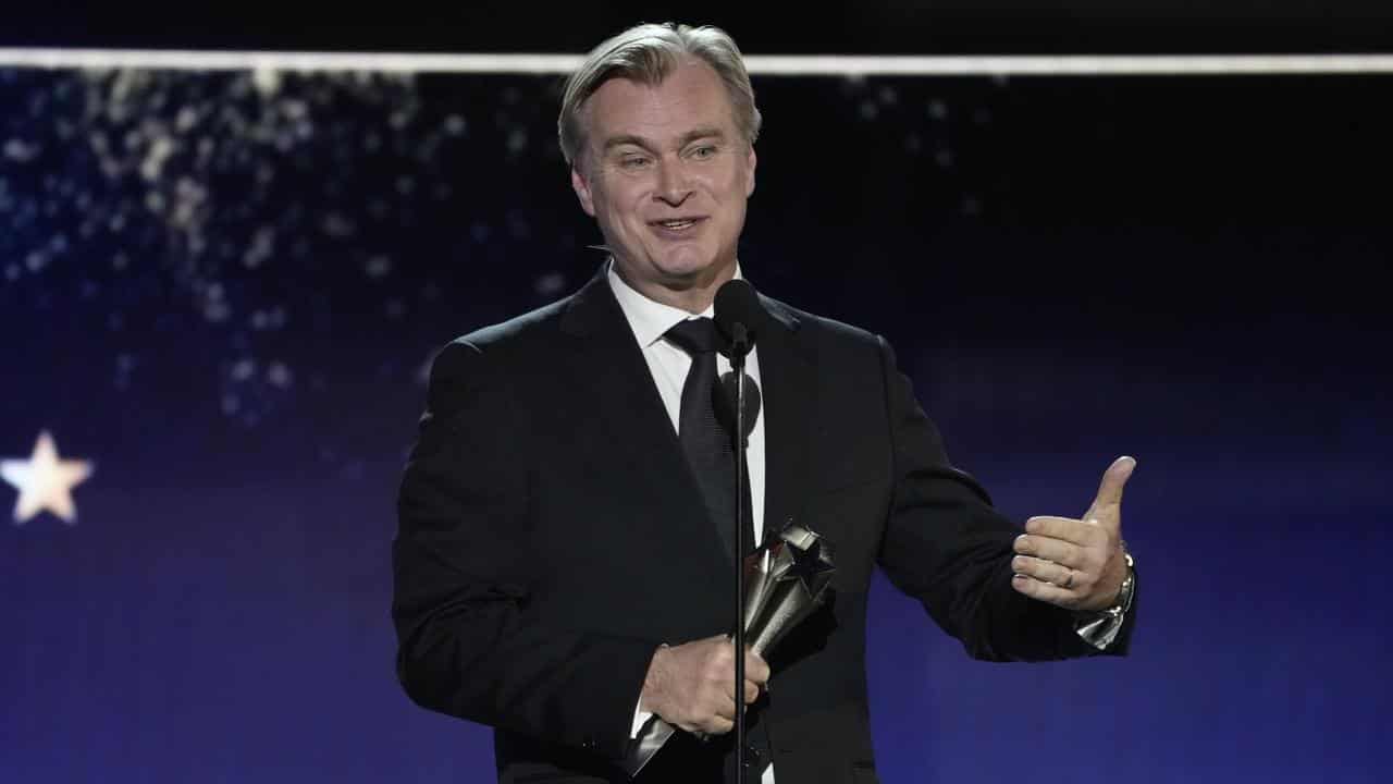 Christopher Nolan accepts the Critics Choice Award for best director