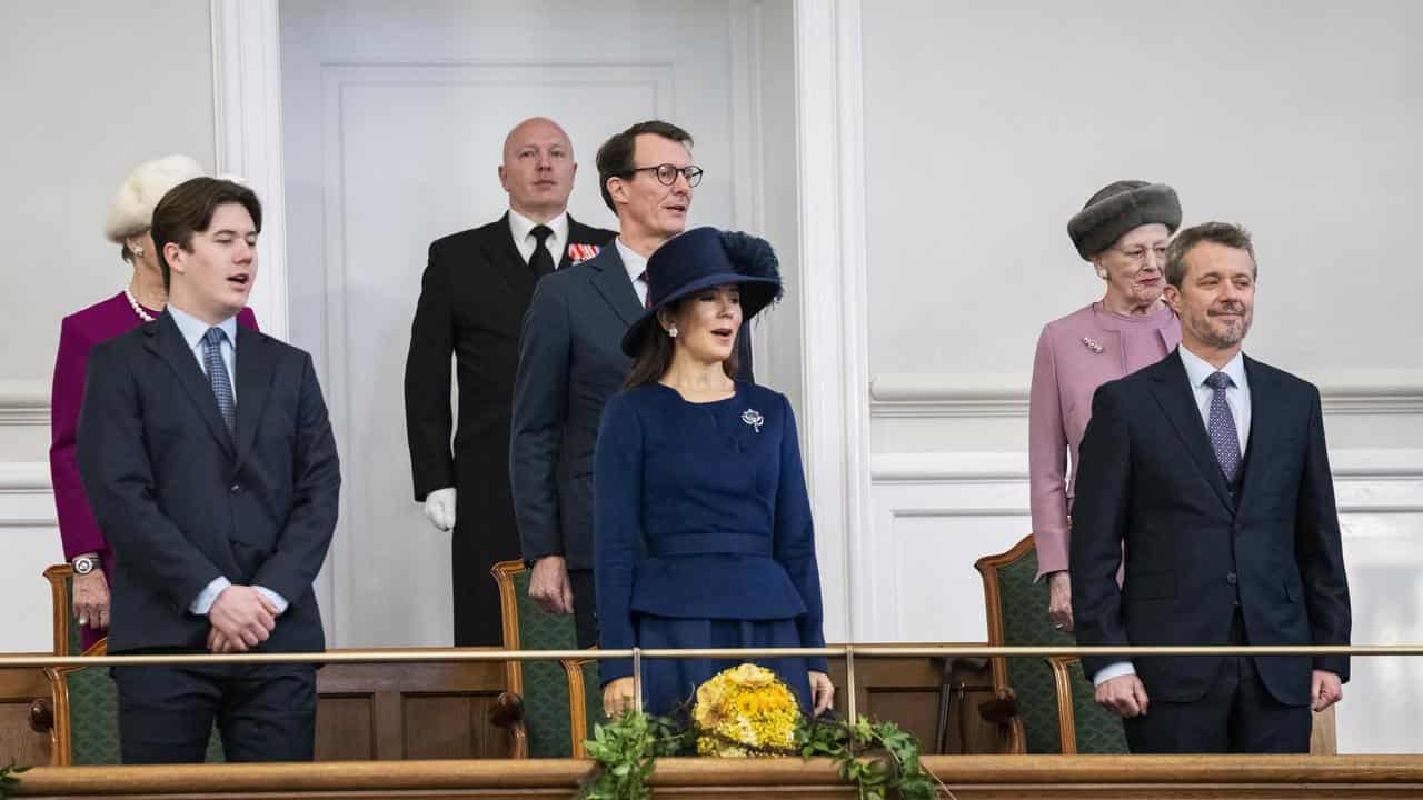 Royal family in parliament