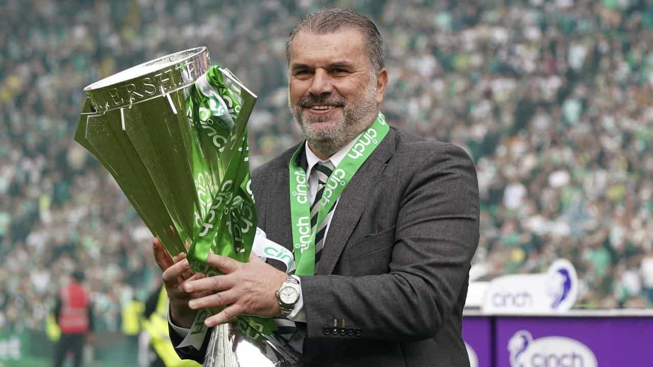 Ange Postecoglou with the 2022/23 Scottsh Premiership trophy.