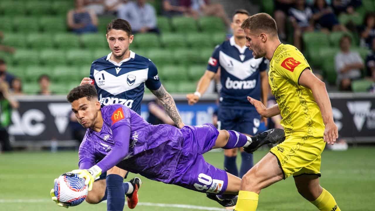 Action from Melbourne Victory against Wellington Phoenix.