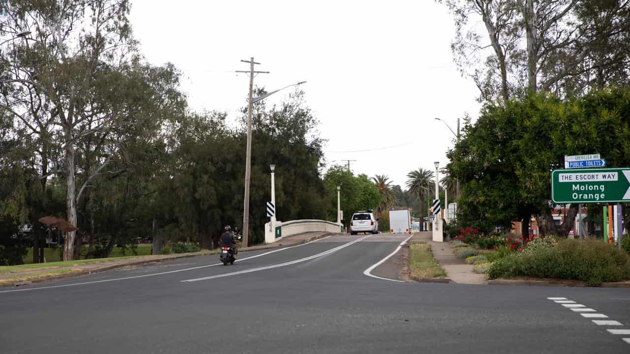 EUGOWRA FLOODS FEATURE