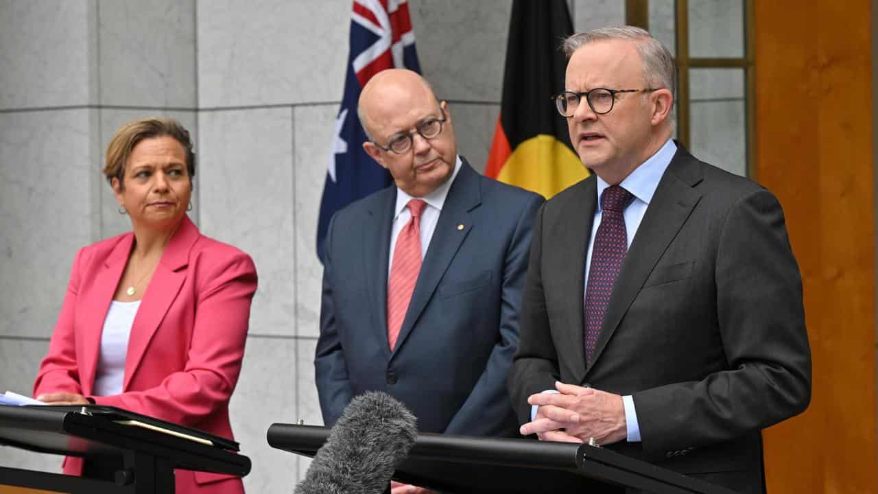 (L-R) Michelle Rowland, Kim Williams and Anthony Albanese