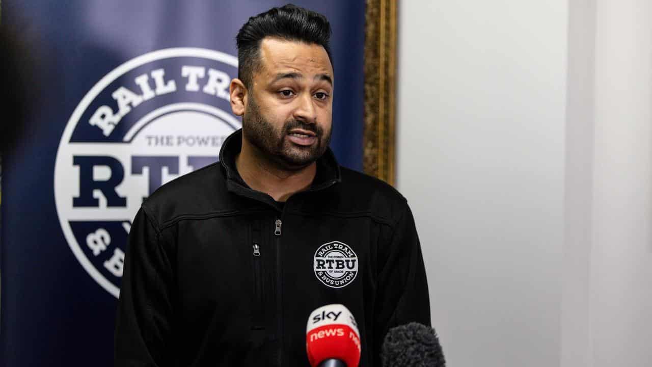 RTBU Victorian Branch Secretary Vik Sharma speaks to media