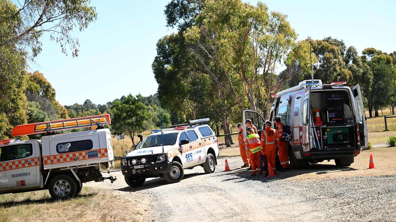 SES crews at Buninyong near Ballarat.