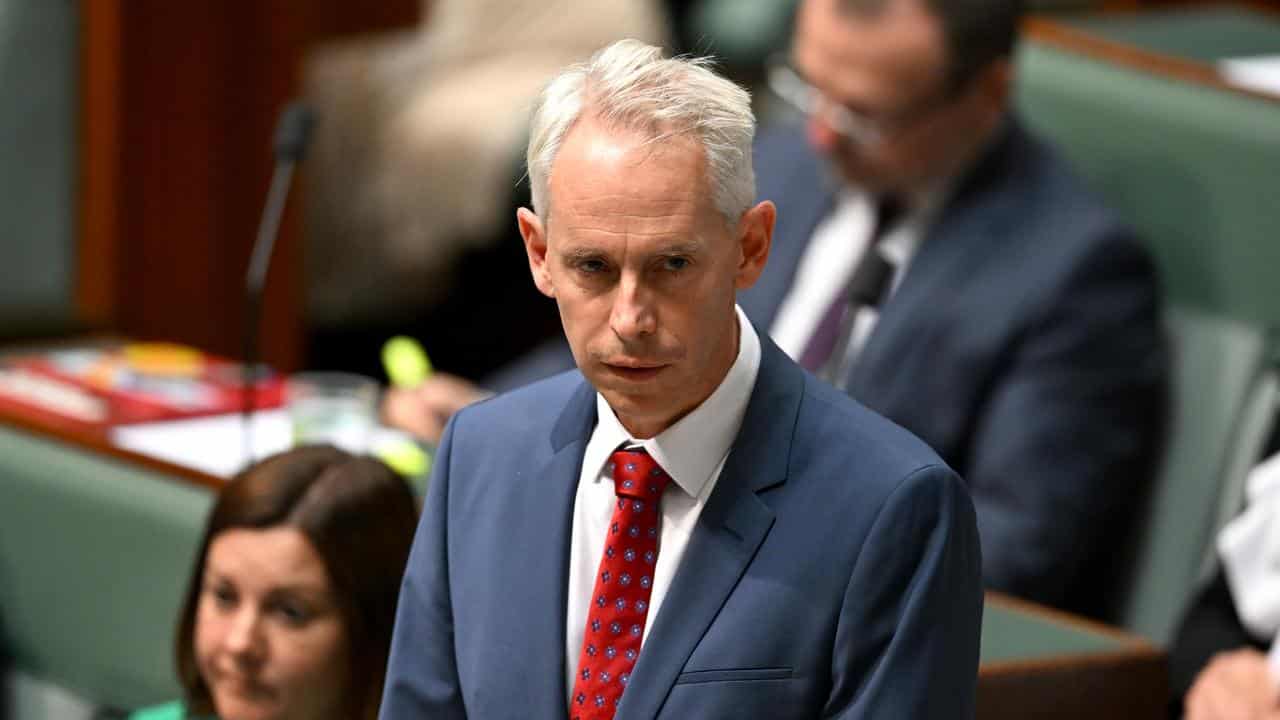 Immigration Minister Andrew Giles in Question Time at parliament