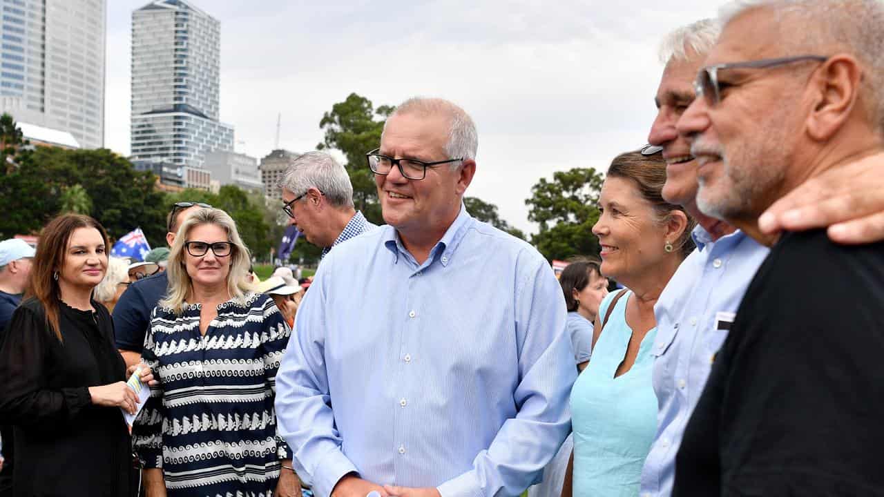 Scott Morrison, centre.