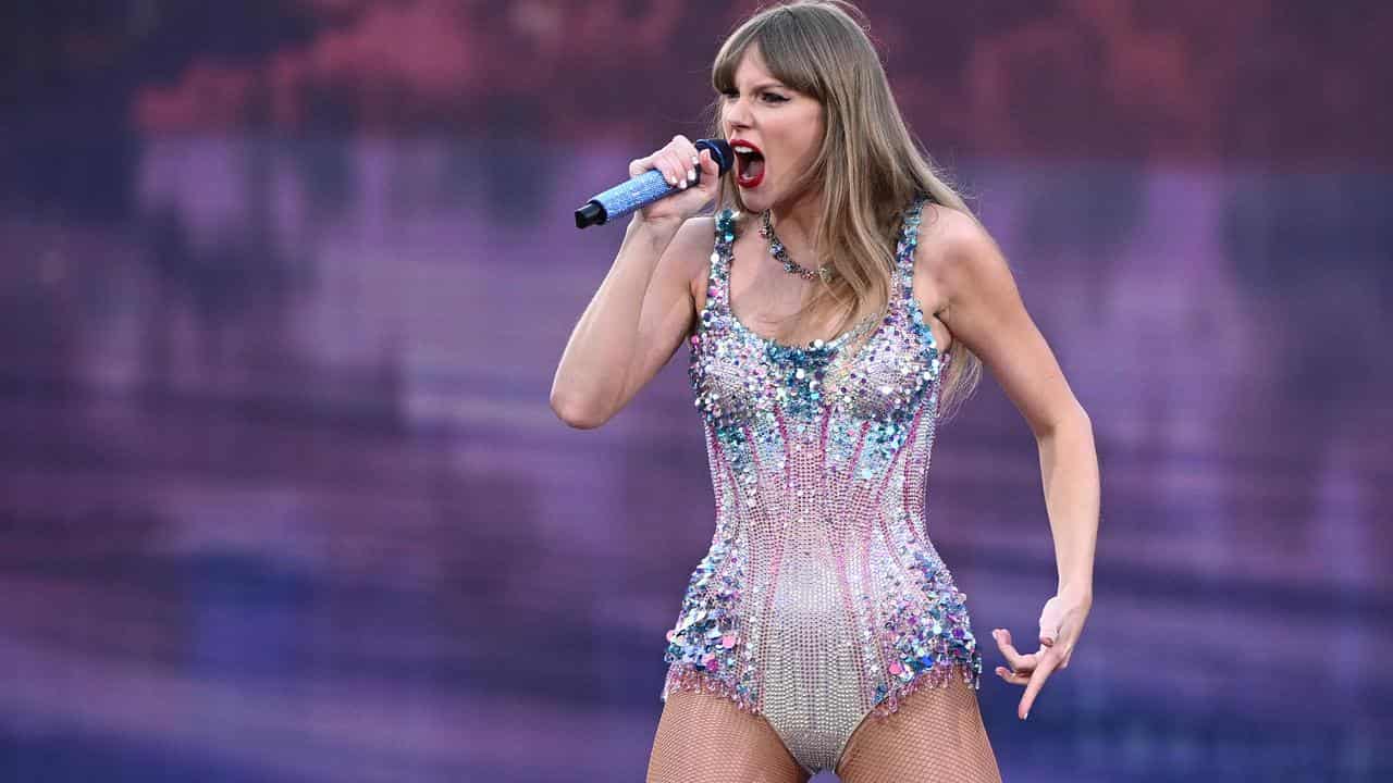 Taylor Swift performing in Melbourne