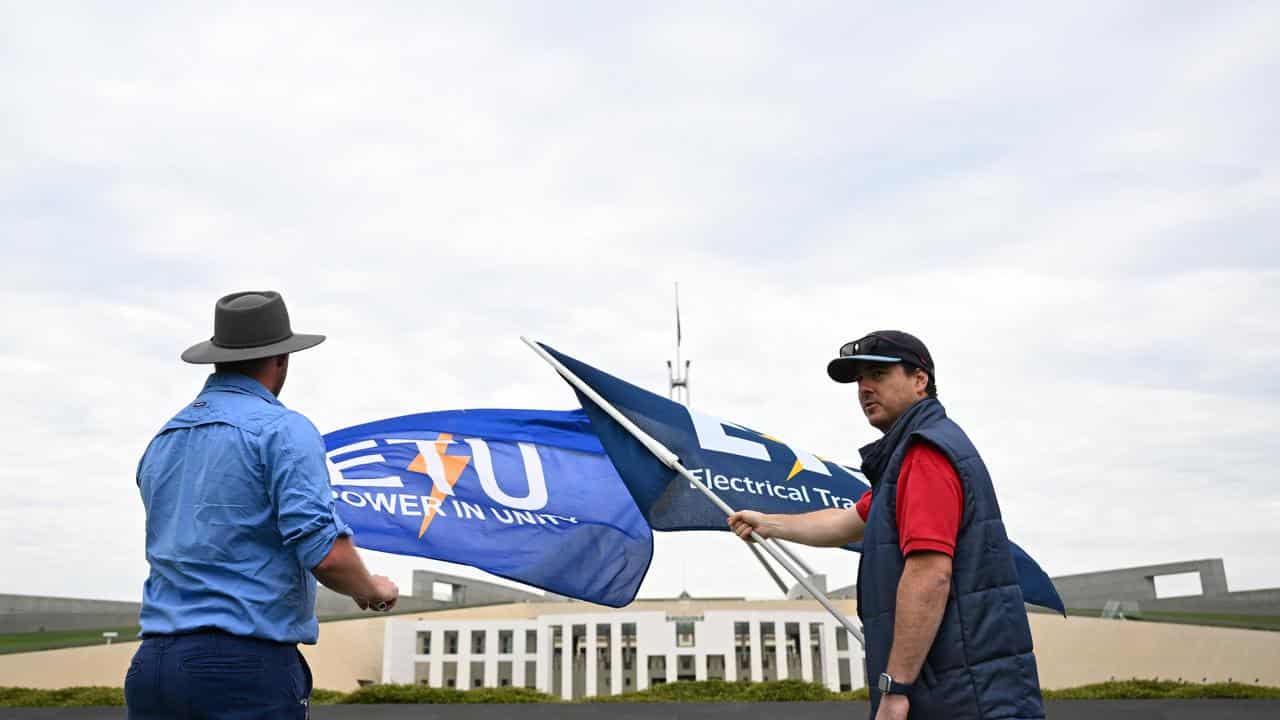 Electricians outside Parliament House 