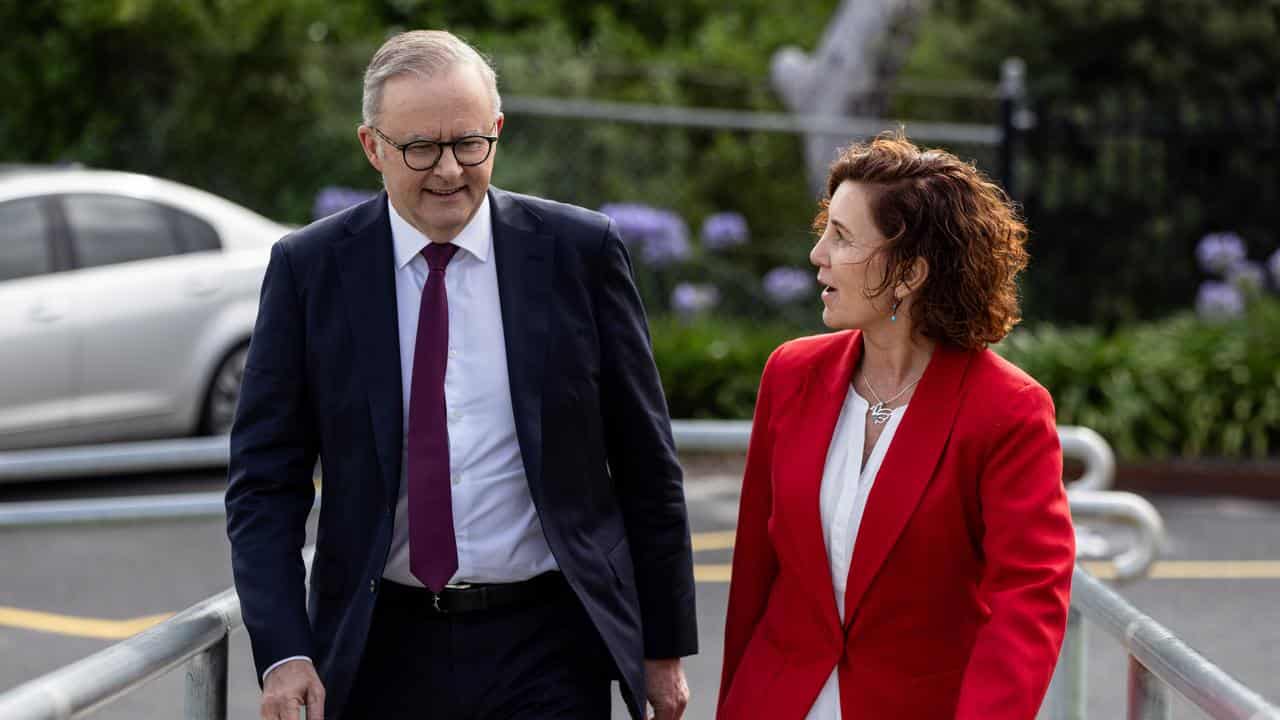  Anthony Albanese (left) and Candidate for Dunkley Jodie Belyea