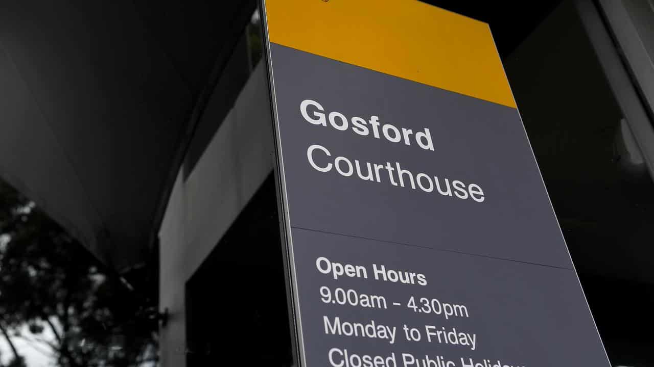 Gosford Courthouse sign.