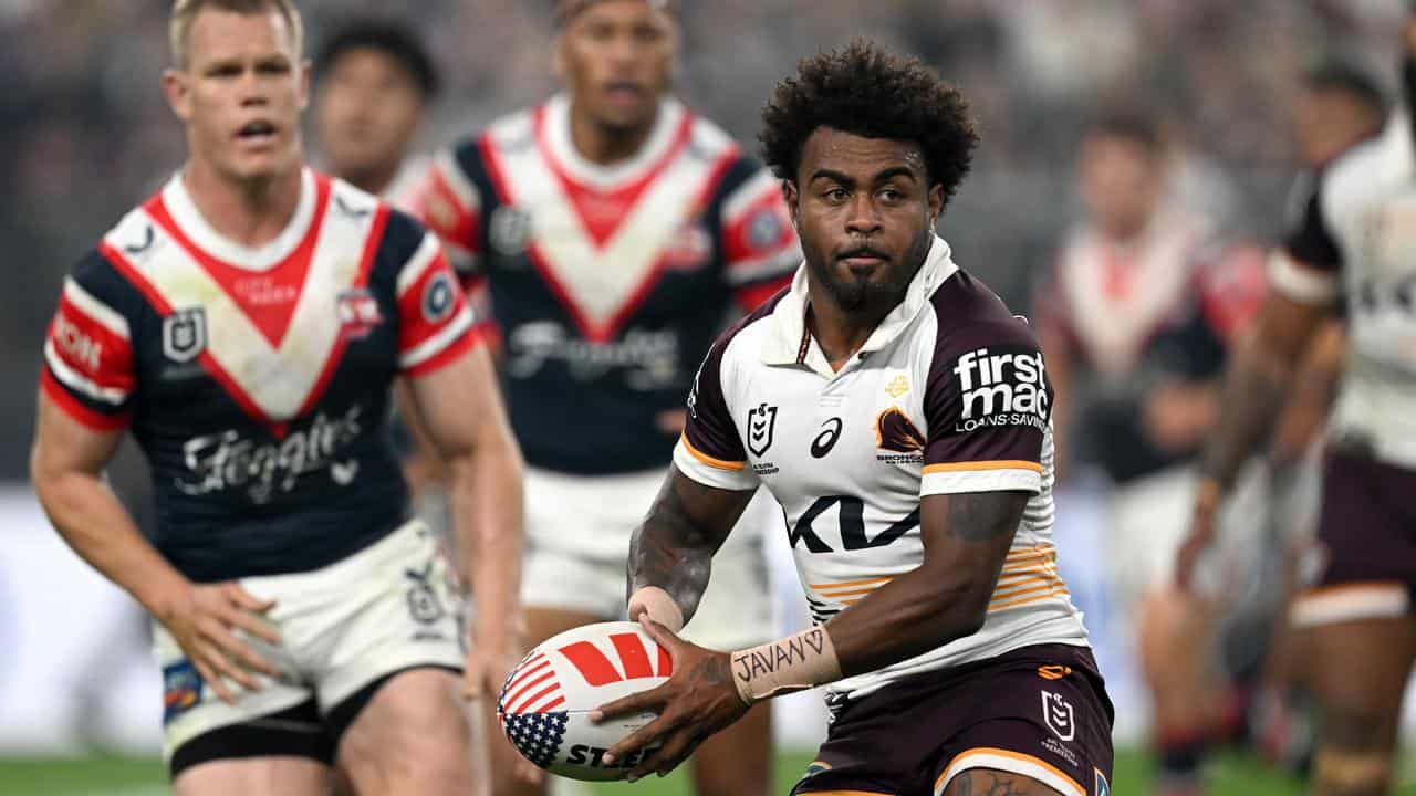 Ezra Mam on the ball for Brisbane Broncos vs the Roosters.