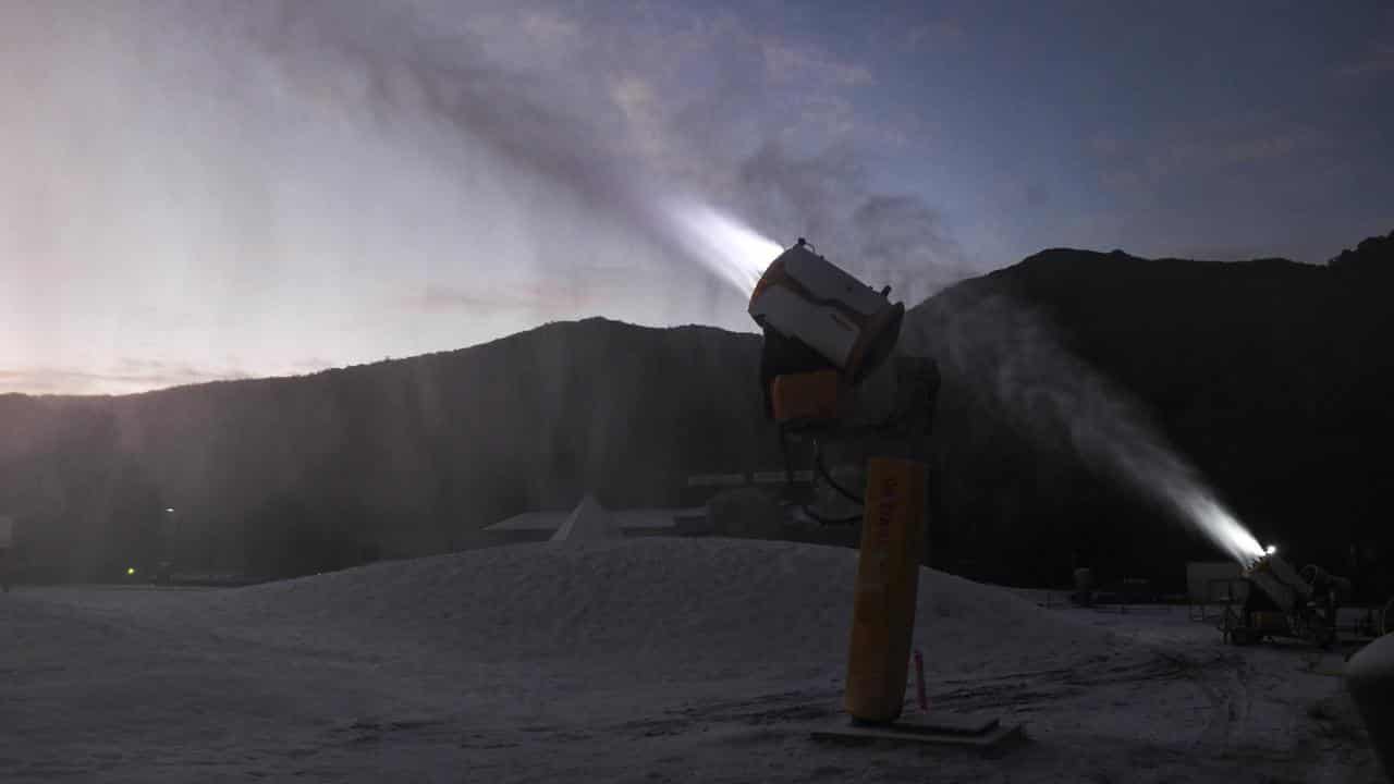 Snow guns working at Thredbo.