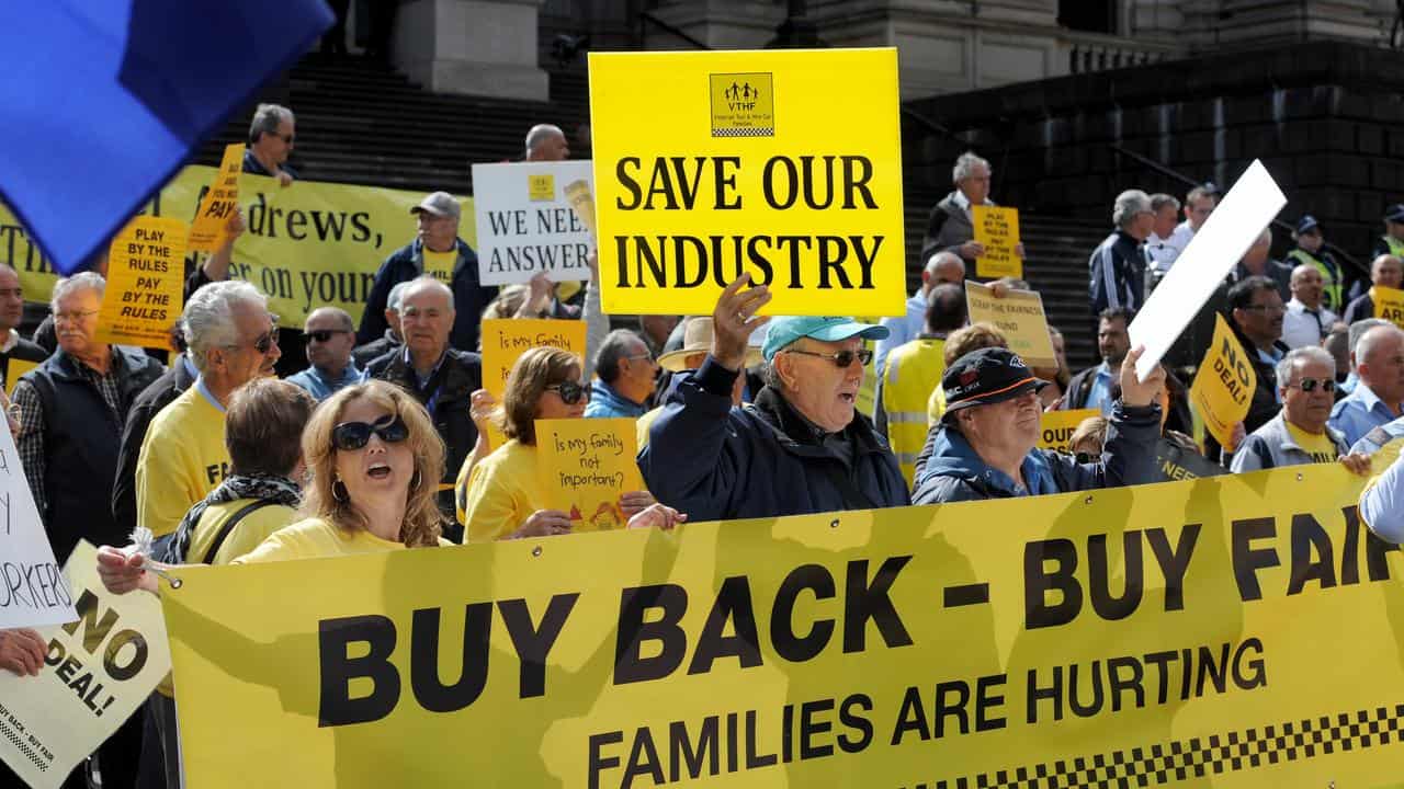 Taxi drivers protest outside Parliament house in Melbourne