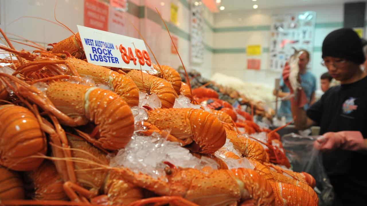 Lobster on menu in China talks