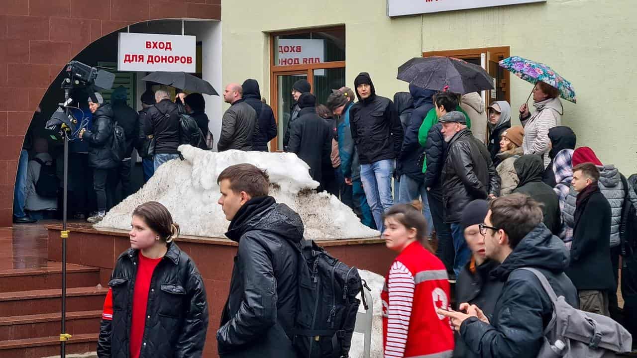 People in line to donate blood