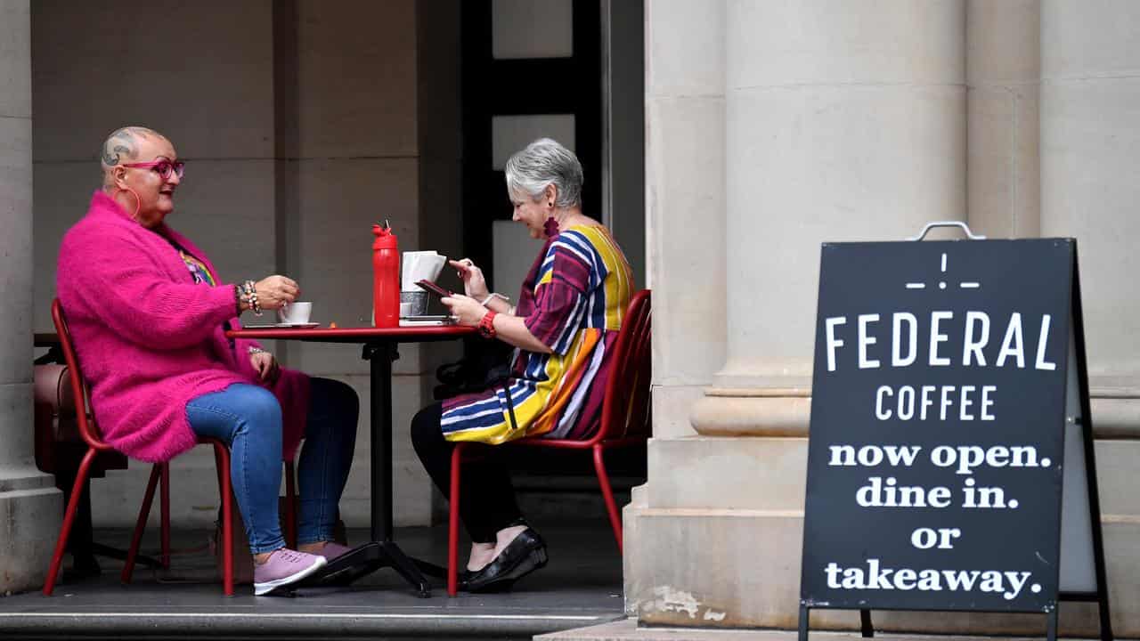 Diners at a cafe in Melbourne