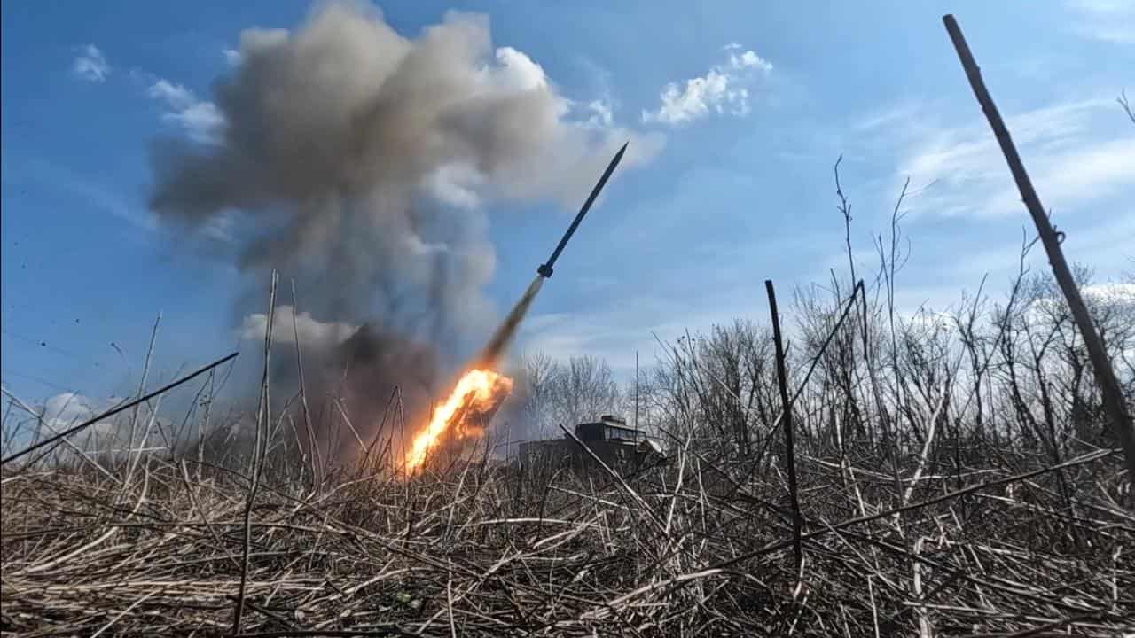 Russian rocket fired toward Ukrainian site