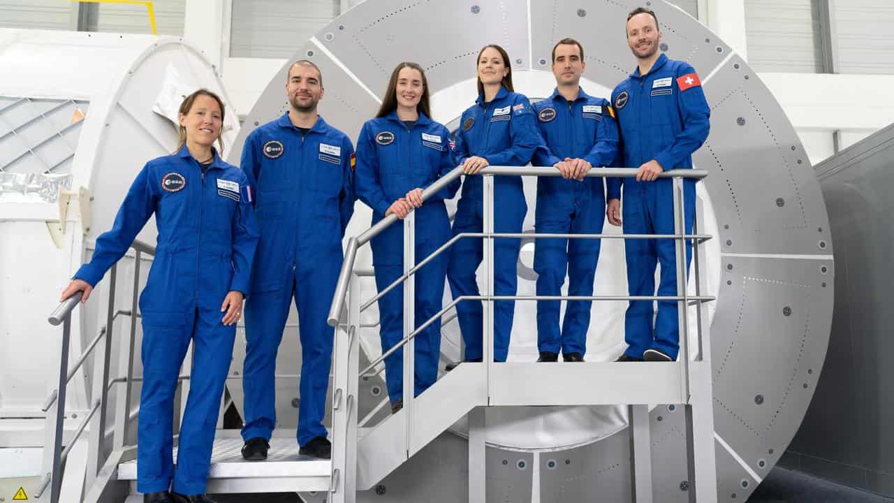 Astronauts graduating in Germany