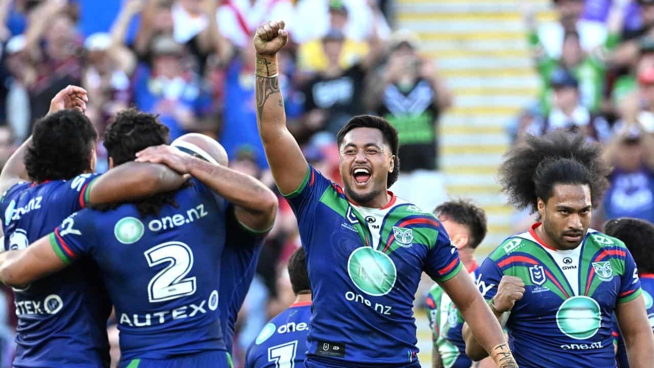 Warriors players celebrate after the siren.