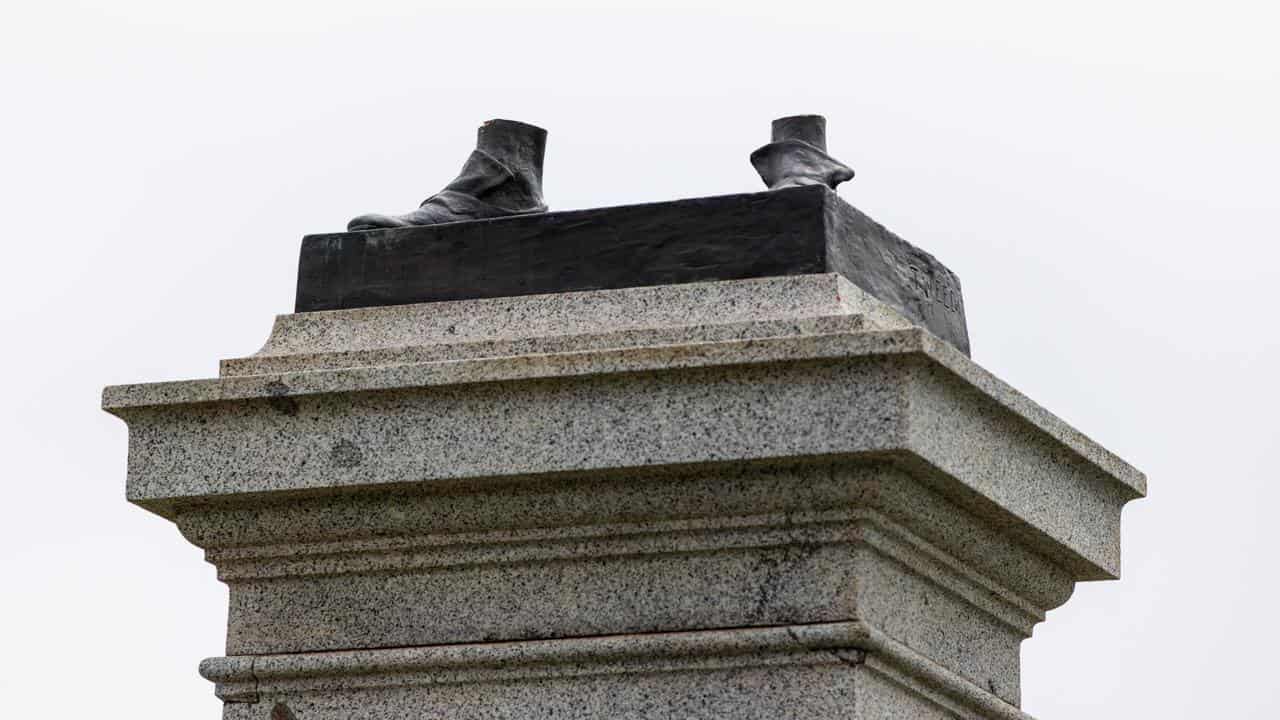 The remnants of a Captain Cook statue in St Kilda