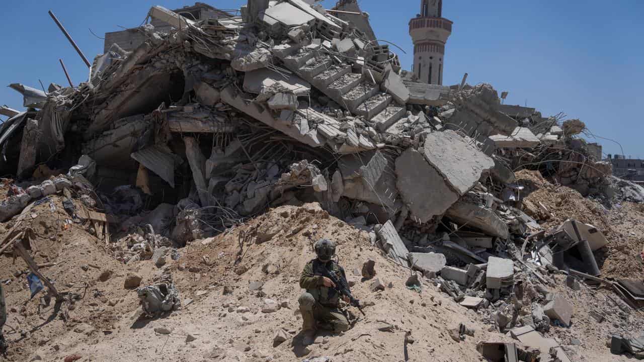 Israeli soldiers in Gaza 