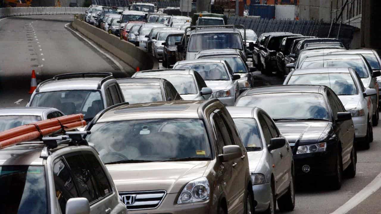 Heavy traffic on a Sydney road