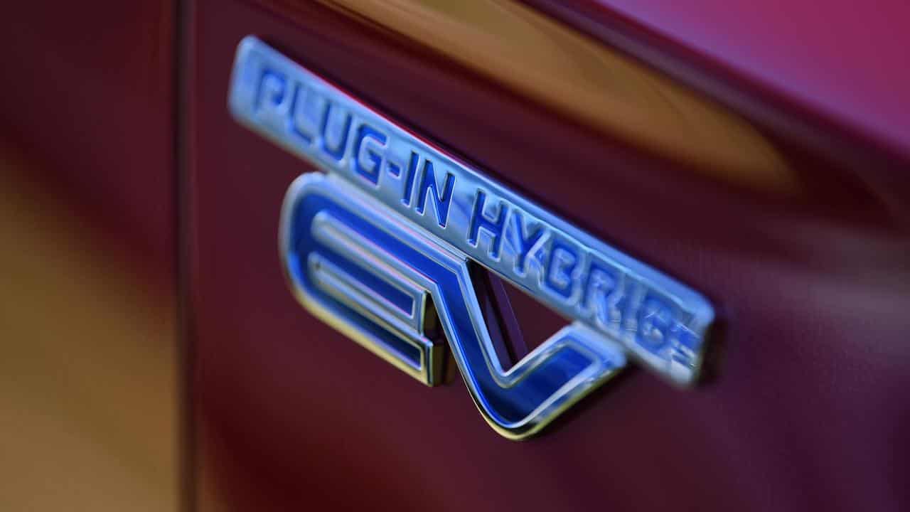 A plug-in hybrid symbol